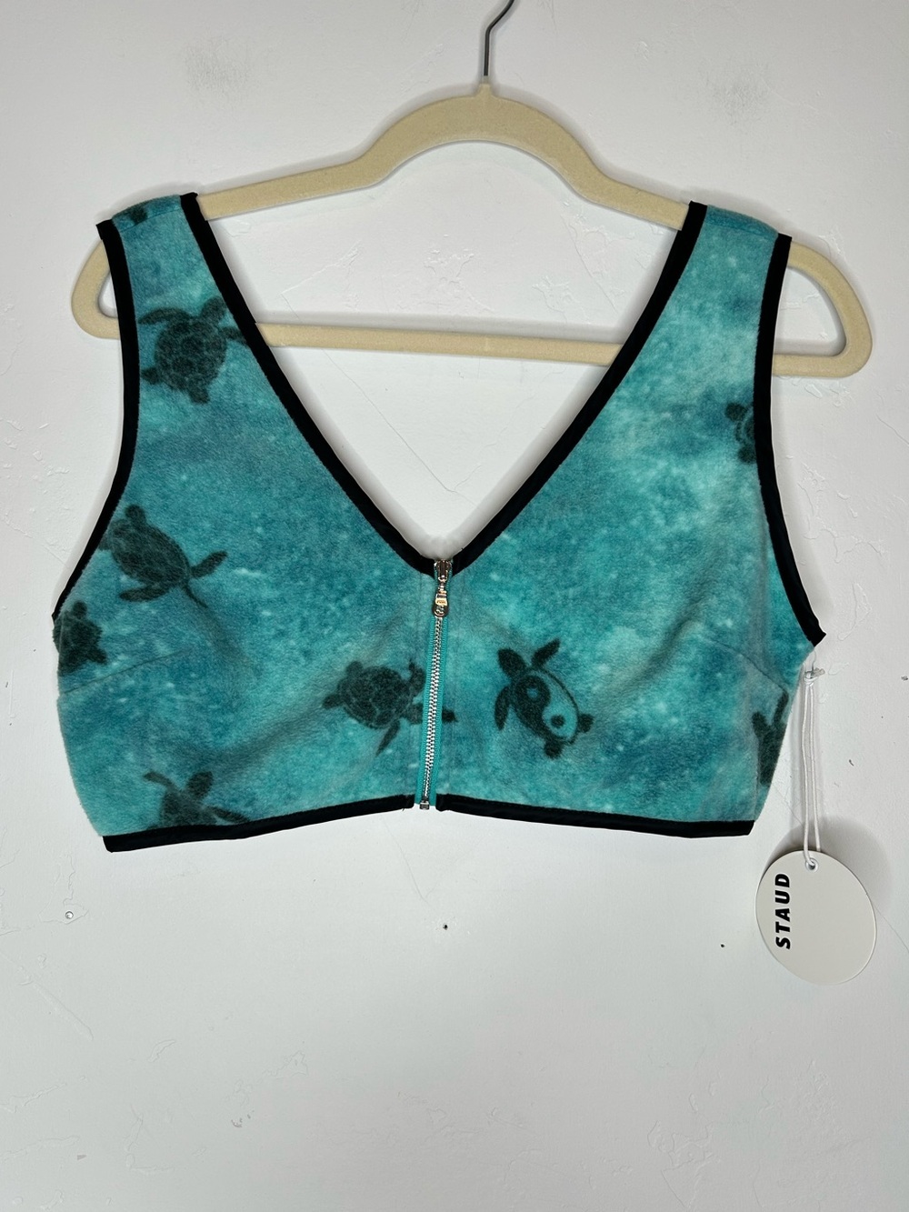 NWT STAUD Turquoise Turtle Print Fleece Springs Crop Top Black Trim Size 10 - Picture 2 of 12
